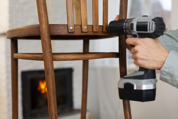 How Restorers Refurbish Furniture From Unheated Storage ?