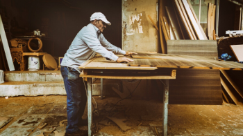 Top 5 Reasons To Buy The Custom Furniture For Your Interiors