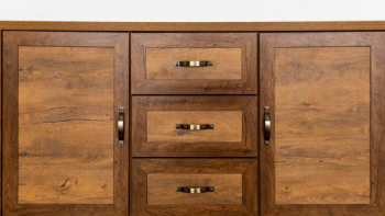 What are the Most Common Damages that Calls for Furniture Refurbishment?