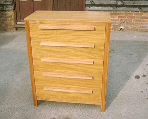 Guarea 5 Drawer Chest