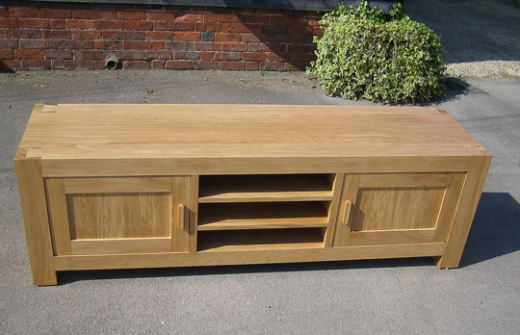 Long Chunky Tv Av Storage Unit